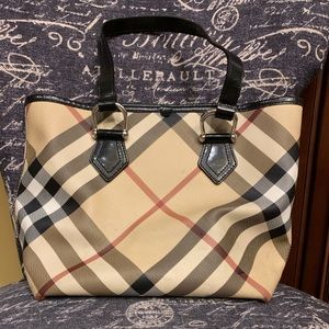 Burberry Purse- Authentic
